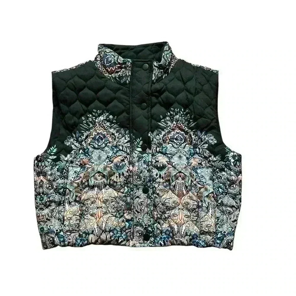Current air crop diamond quilted puffer vest black/multi
multiple sizes - Picture 6 of 7